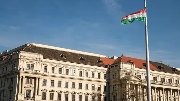 Через неприйнятну діяльність: Угорщина висилає десять дипломатів РФ